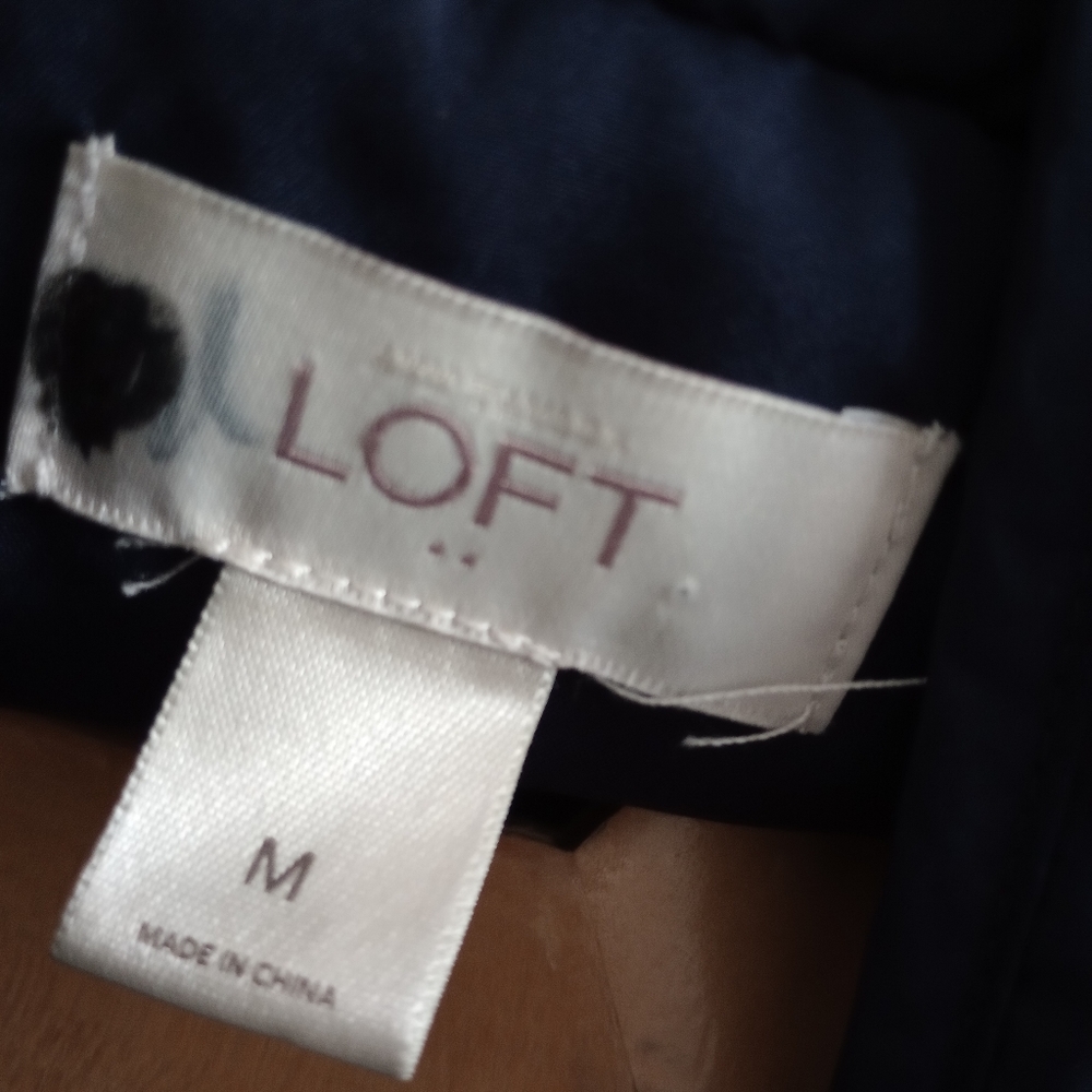 Vest Puffer Lightweight Loft blue Medium zipper front 2 Pockets good condi - Picture 3 of 6